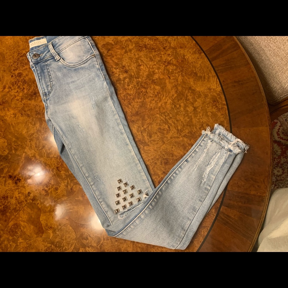 Jeans - Picture 7 of 7